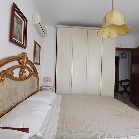 Il Melograno B&B With Private Bathrooms Aulla Ngoại thất bức ảnh